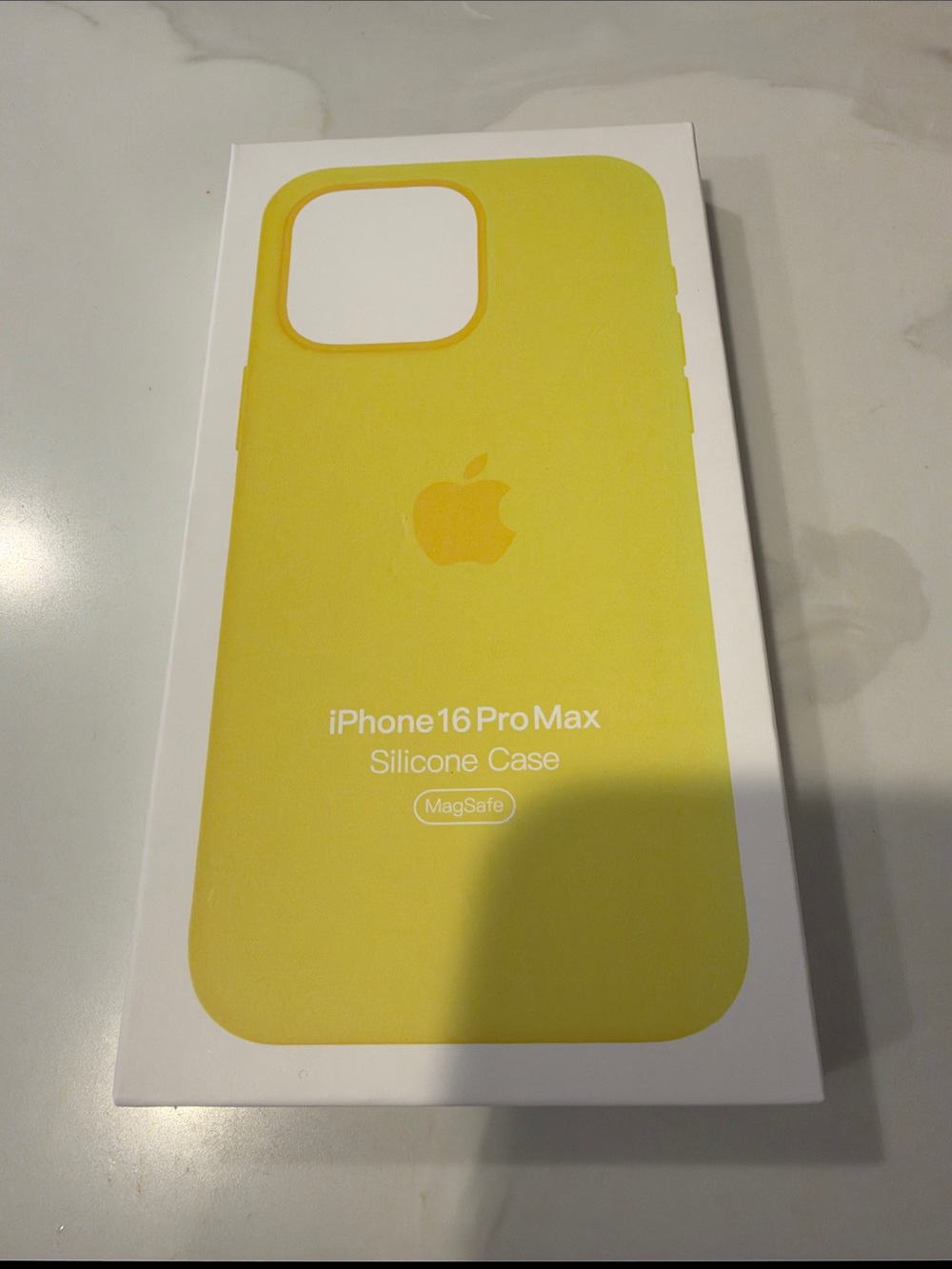 Apple iPhone 16 Pro Max Silicone Case with MagSafe - Lemon Yellow Brand New